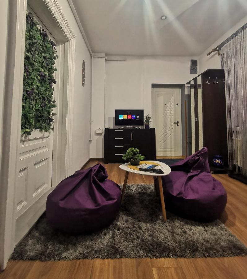 Fun House - Spacious Apartment Near Old Town Brasov Exterior photo
